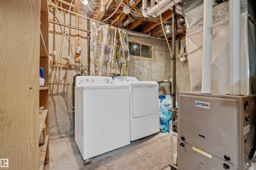 9111 151 Street, Edmonton, AB - Indoor Photo Showing Laundry Room