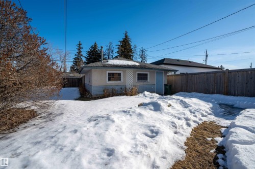 9111 151 Street, Edmonton, AB - Outdoor