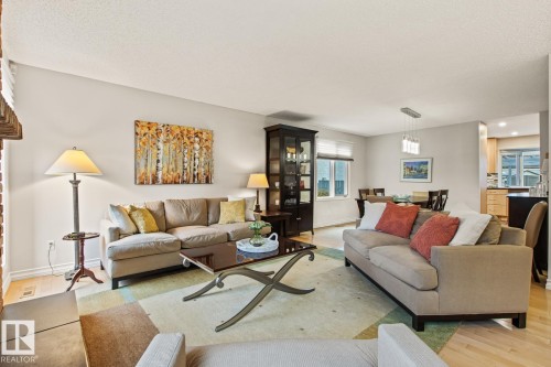 3 Wingate Place, St. Albert, AB - Indoor Photo Showing Living Room