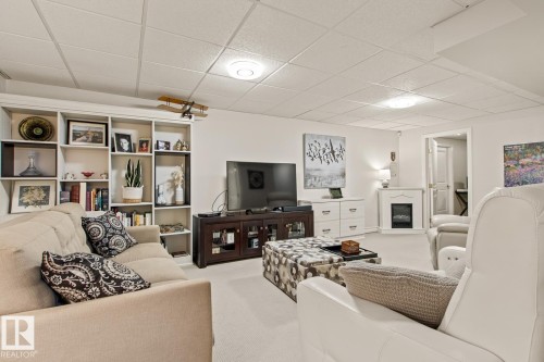 3 Wingate Place, St. Albert, AB - Indoor