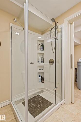 3 Wingate Place, St. Albert, AB - Indoor Photo Showing Bathroom