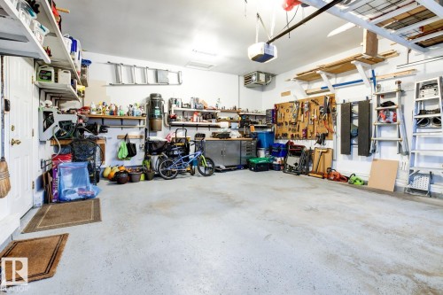 3 Wingate Place, St. Albert, AB - Indoor Photo Showing Garage