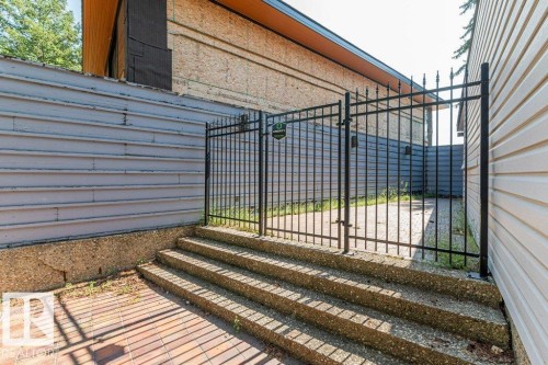 8638 Saskatchewan Drive, Edmonton, AB 