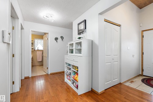 7 Mohawk Crescent, Leduc, AB - Indoor Photo Showing Other Room