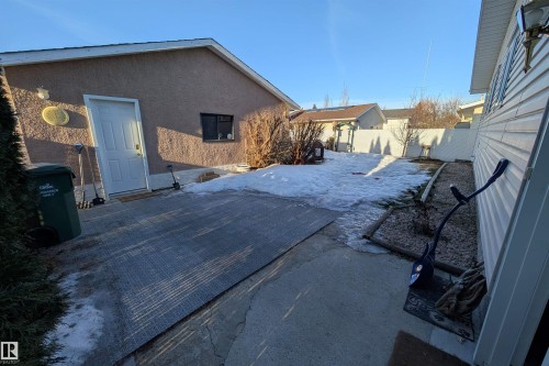 7 Mohawk Crescent, Leduc, AB - Outdoor With Exterior