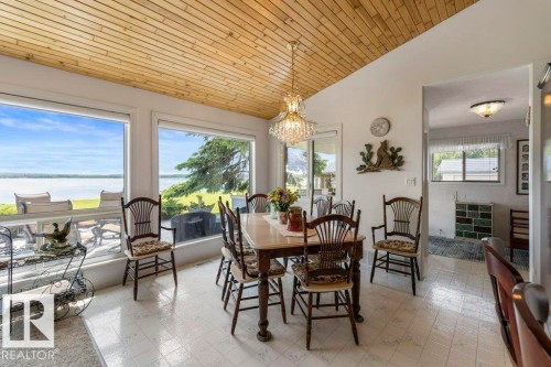 3013A Twp Rd 574, Rural Barrhead County, AB - Indoor Photo Showing Dining Room