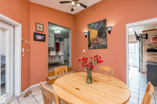 4426 53 Avenue, Leduc, AB - Indoor Photo Showing Dining Room