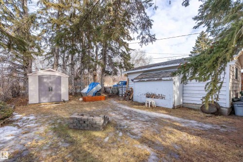 4426 53 Avenue, Leduc, AB - Outdoor