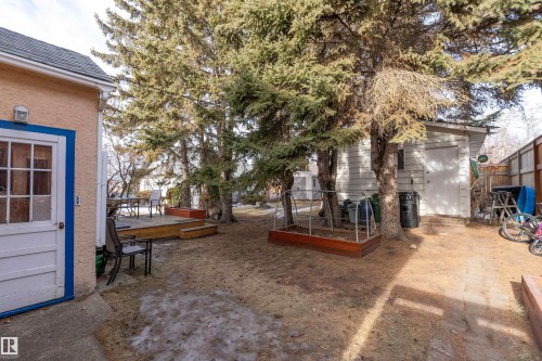 4426 53 Avenue, Leduc, AB - Outdoor