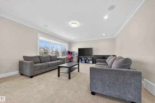 3 Shorewood Crescent, Leduc, AB - Indoor Photo Showing Living Room