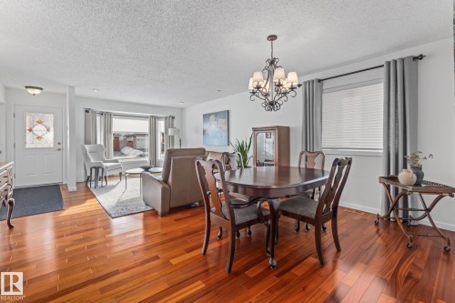 9512 180A Avenue, Edmonton, AB - Indoor Photo Showing Dining Room