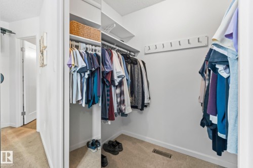 9512 180A Avenue, Edmonton, AB - Indoor With Storage