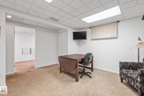 9512 180A Avenue, Edmonton, AB - Indoor