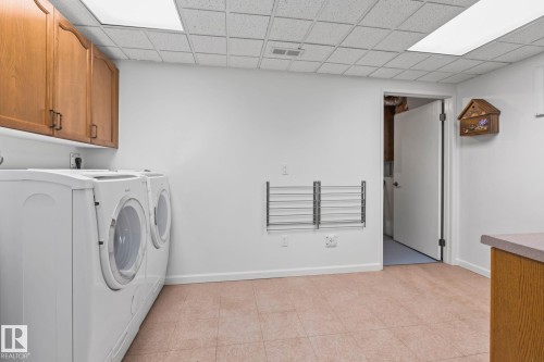 9512 180A Avenue, Edmonton, AB - Indoor Photo Showing Laundry Room