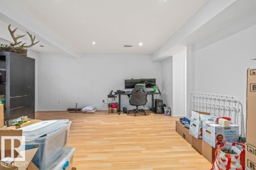 69 Erie Street, Devon, AB - Indoor