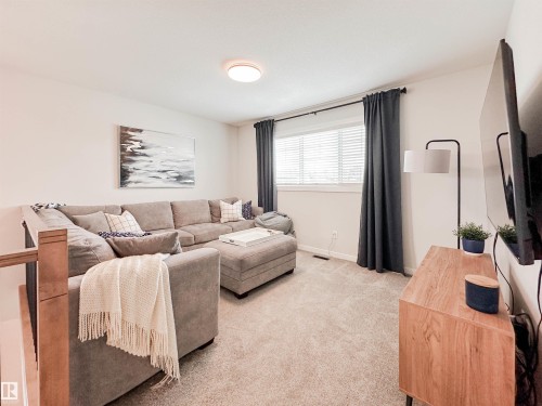 21 Riverhill Crescent, St. Albert, AB - Indoor Photo Showing Other Room