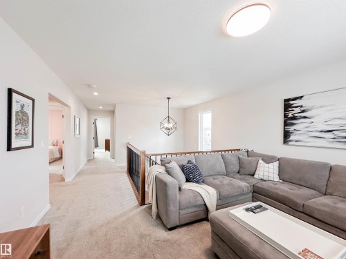 21 Riverhill Crescent, St. Albert, AB - Indoor Photo Showing Living Room
