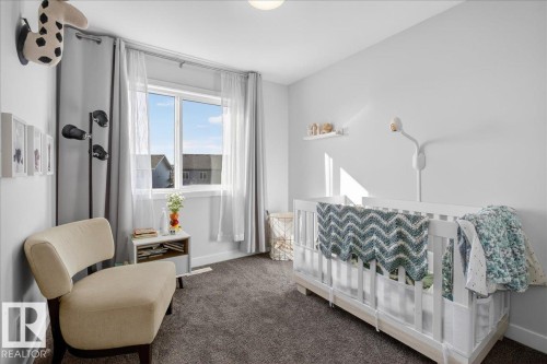 535 Paterson Way, Edmonton, AB - Indoor Photo Showing Bedroom