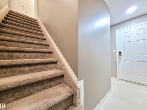 26 1623 Towne Centre Boulevard, Edmonton, AB - Indoor Photo Showing Other Room
