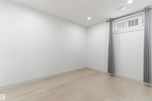 2 Sheridan Drive, St. Albert, AB - Indoor Photo Showing Other Room