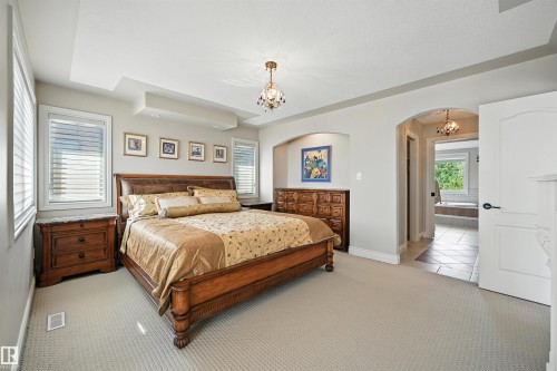 2426 Martell Crescent, Edmonton, AB - Indoor Photo Showing Bedroom
