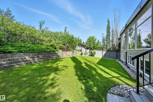 2426 Martell Crescent, Edmonton, AB - Outdoor