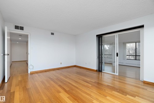 203 9929 Saskatchewan Drive, Edmonton, AB - Indoor Photo Showing Other Room