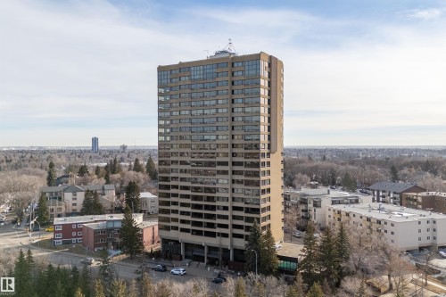 203 9929 Saskatchewan Drive, Edmonton, AB - Outdoor