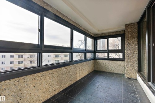 203 9929 Saskatchewan Drive, Edmonton, AB - Indoor Photo Showing Other Room