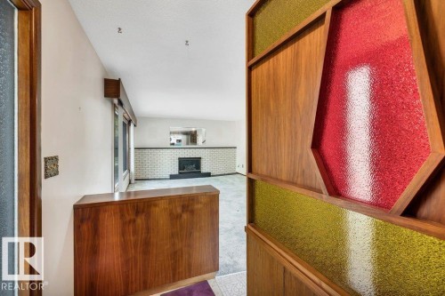 Kitchen featuring carpet - 4314 52 Street, Wetaskiwin, AB - Indoor Photo Showing Other Room