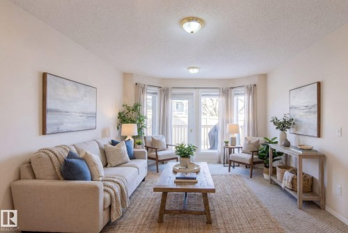 41 14428 Miller Boulevard, Edmonton, AB - Indoor Photo Showing Living Room