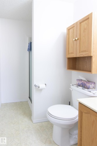 41 14428 Miller Boulevard, Edmonton, AB - Indoor Photo Showing Bathroom