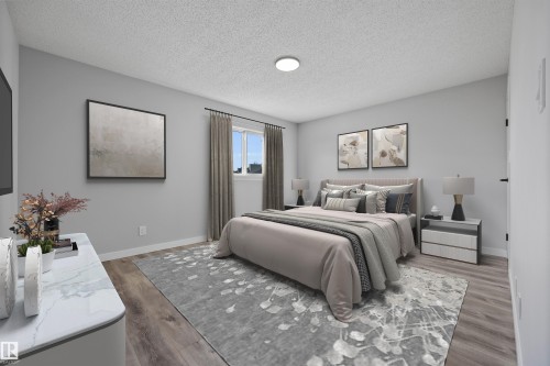 16924 95 Street, Edmonton, AB - Indoor Photo Showing Bedroom