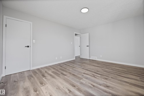 16924 95 Street, Edmonton, AB - Indoor Photo Showing Other Room