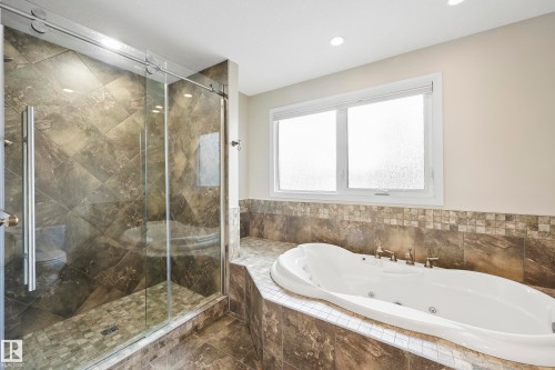 2 Westbrook Drive, Edmonton, AB - Indoor Photo Showing Bathroom