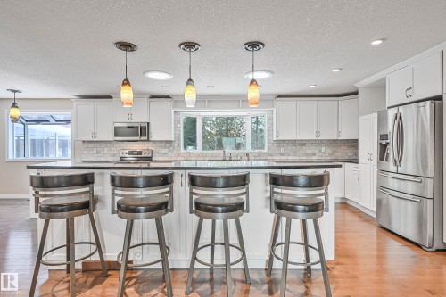 2 Westbrook Drive, Edmonton, AB - Indoor