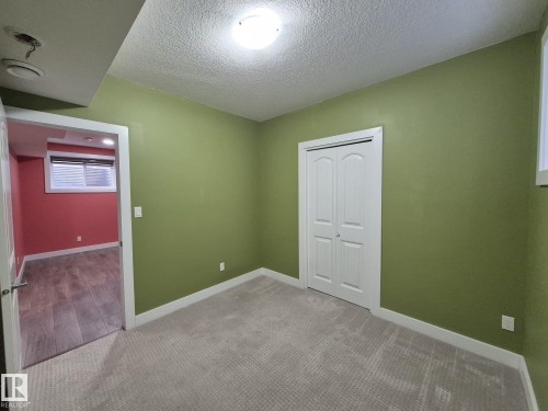 1737 52A Street, Edmonton, AB - Indoor Photo Showing Other Room