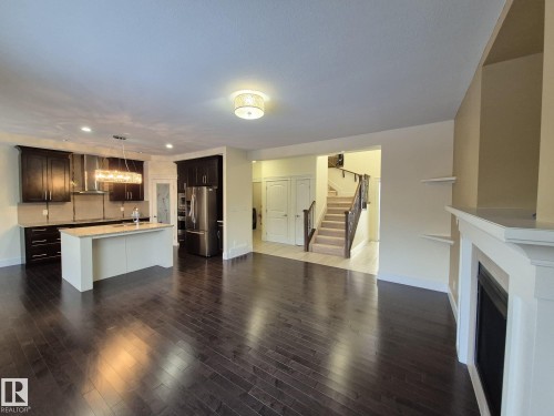 1737 52A Street, Edmonton, AB - Indoor Photo Showing Kitchen