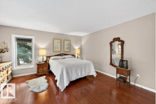 12 500 Lessard Drive, Edmonton, AB - Indoor Photo Showing Bedroom