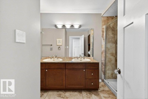 12 500 Lessard Drive, Edmonton, AB - Indoor Photo Showing Bathroom
