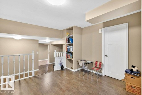 12 500 Lessard Drive, Edmonton, AB - Indoor