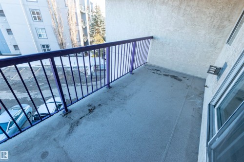 458 10520 120 Street, Edmonton, AB - Outdoor