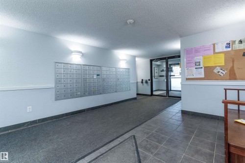 458 10520 120 Street, Edmonton, AB - Indoor Photo Showing Other Room