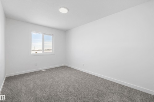 41 Sumac Close, Fort Saskatchewan, AB - Indoor Photo Showing Other Room
