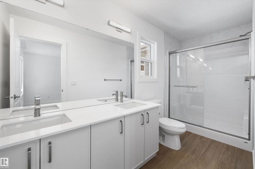 41 Sumac Close, Fort Saskatchewan, AB - Indoor Photo Showing Bathroom