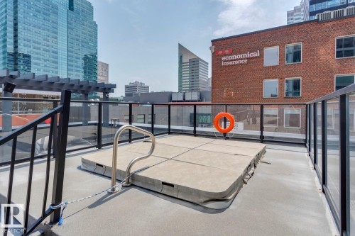 Balcony with a city view - 3300 10180 103 Street, Edmonton, AB - Outdoor