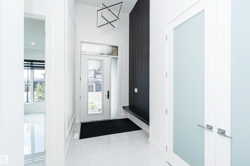 20 Easton Close, St. Albert, AB - Indoor Photo Showing Other Room