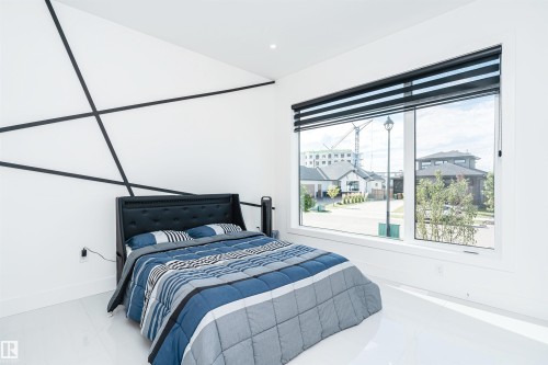 20 Easton Close, St. Albert, AB - Indoor Photo Showing Bedroom