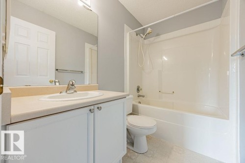 820 Mcallister Crescent, Edmonton, AB - Indoor Photo Showing Bathroom