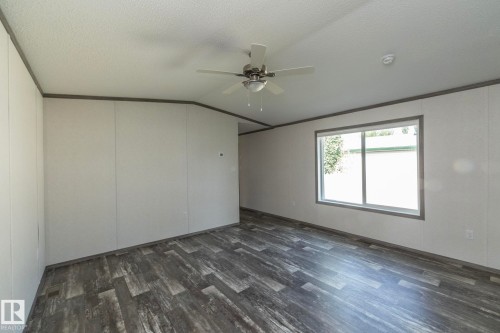 74 Willow Park Estates, Leduc, AB - Indoor Photo Showing Other Room